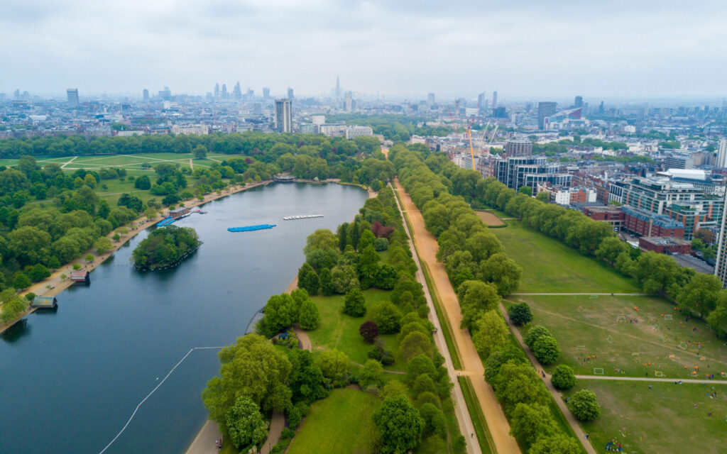 Luxury Hotels Near Hyde Park London